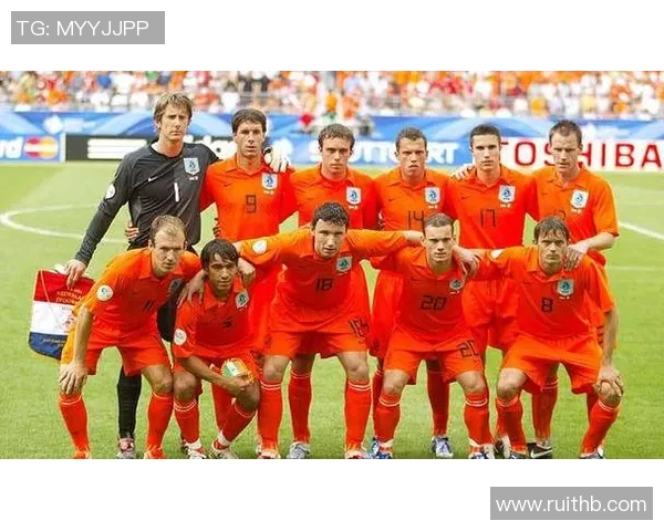 荷兰足球巨星的辉煌历程与对世界足球的深远影响